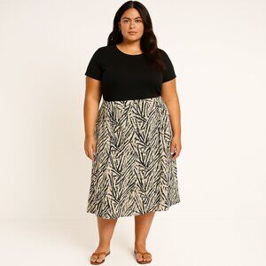 Liz Claiborne Black and Cream Pull On Elasticized Waist A-Line Skirt Size 2X